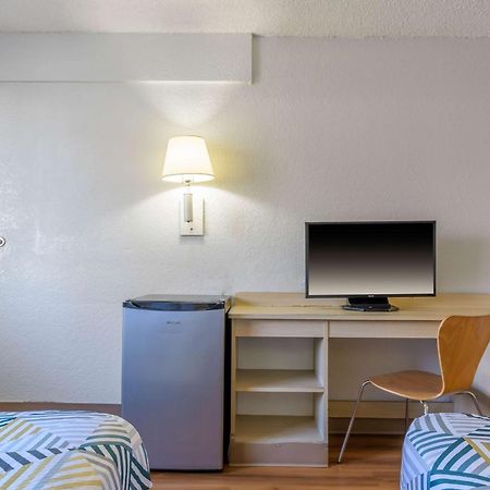 Motel 6 Hayward, Ca- Silicon Valley Gateway Екстериор снимка