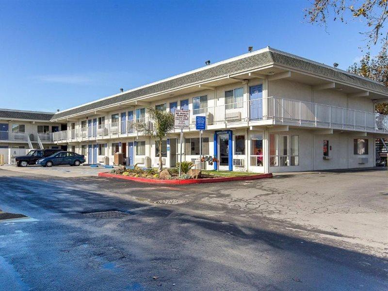 Motel 6 Hayward, Ca- Silicon Valley Gateway Екстериор снимка