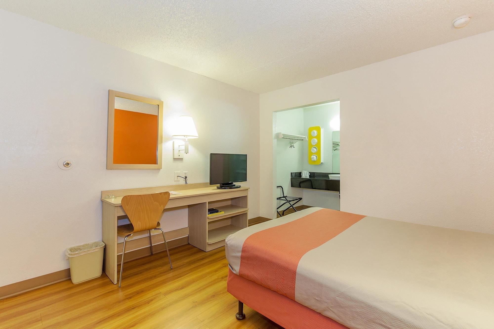 Motel 6 Hayward, Ca- Silicon Valley Gateway Екстериор снимка