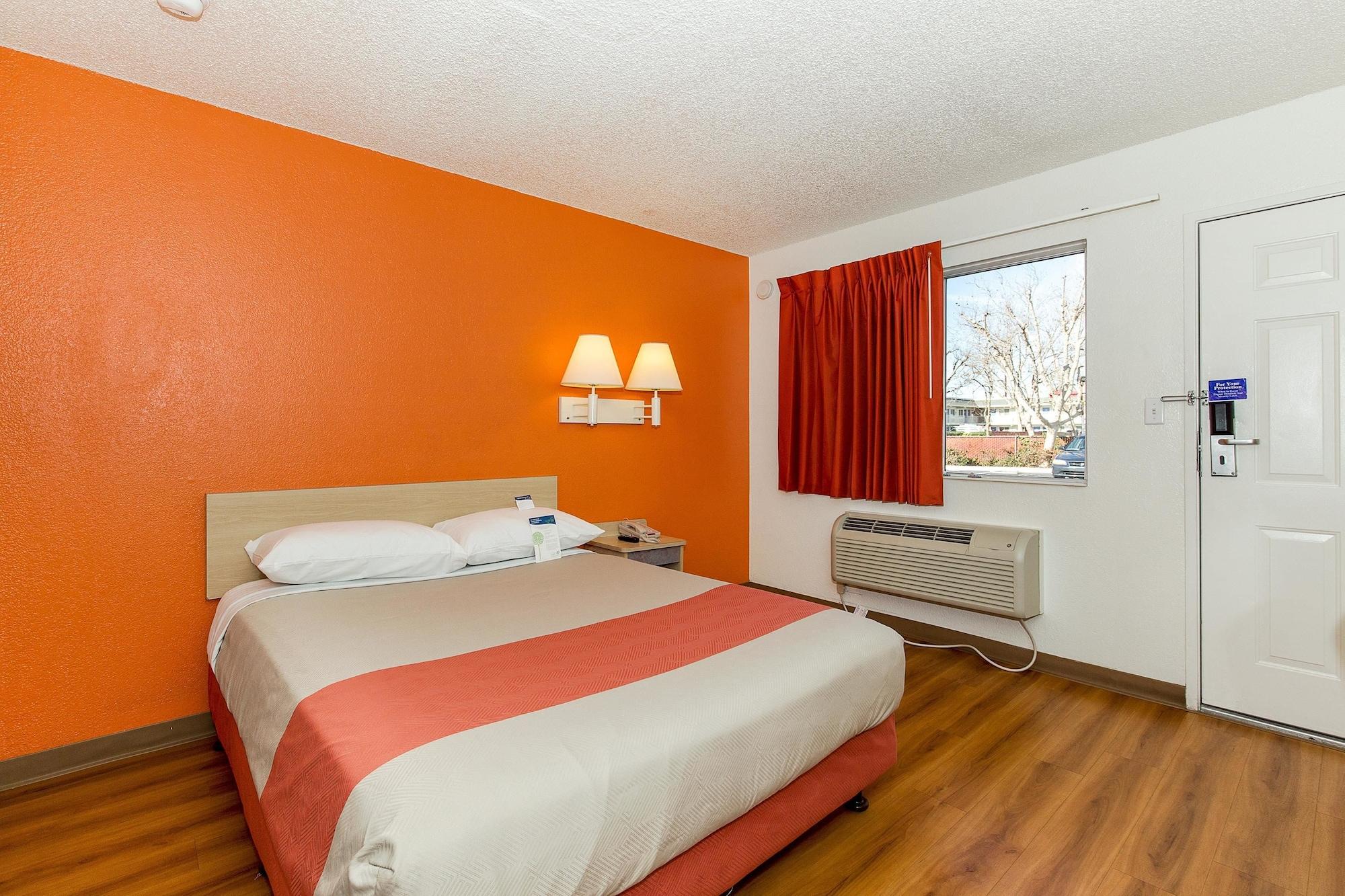 Motel 6 Hayward, Ca- Silicon Valley Gateway Екстериор снимка