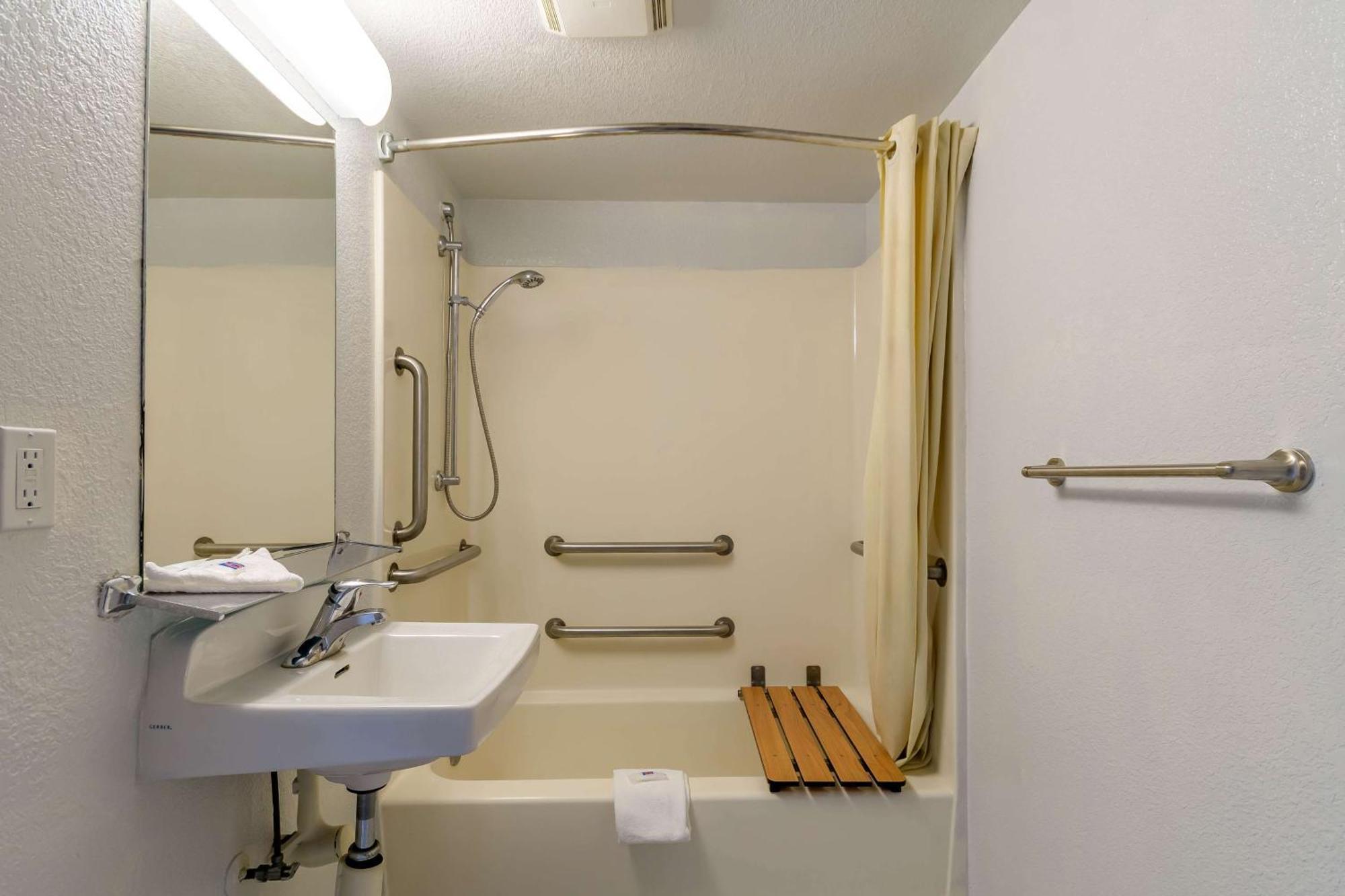 Motel 6 Hayward, Ca- Silicon Valley Gateway Екстериор снимка