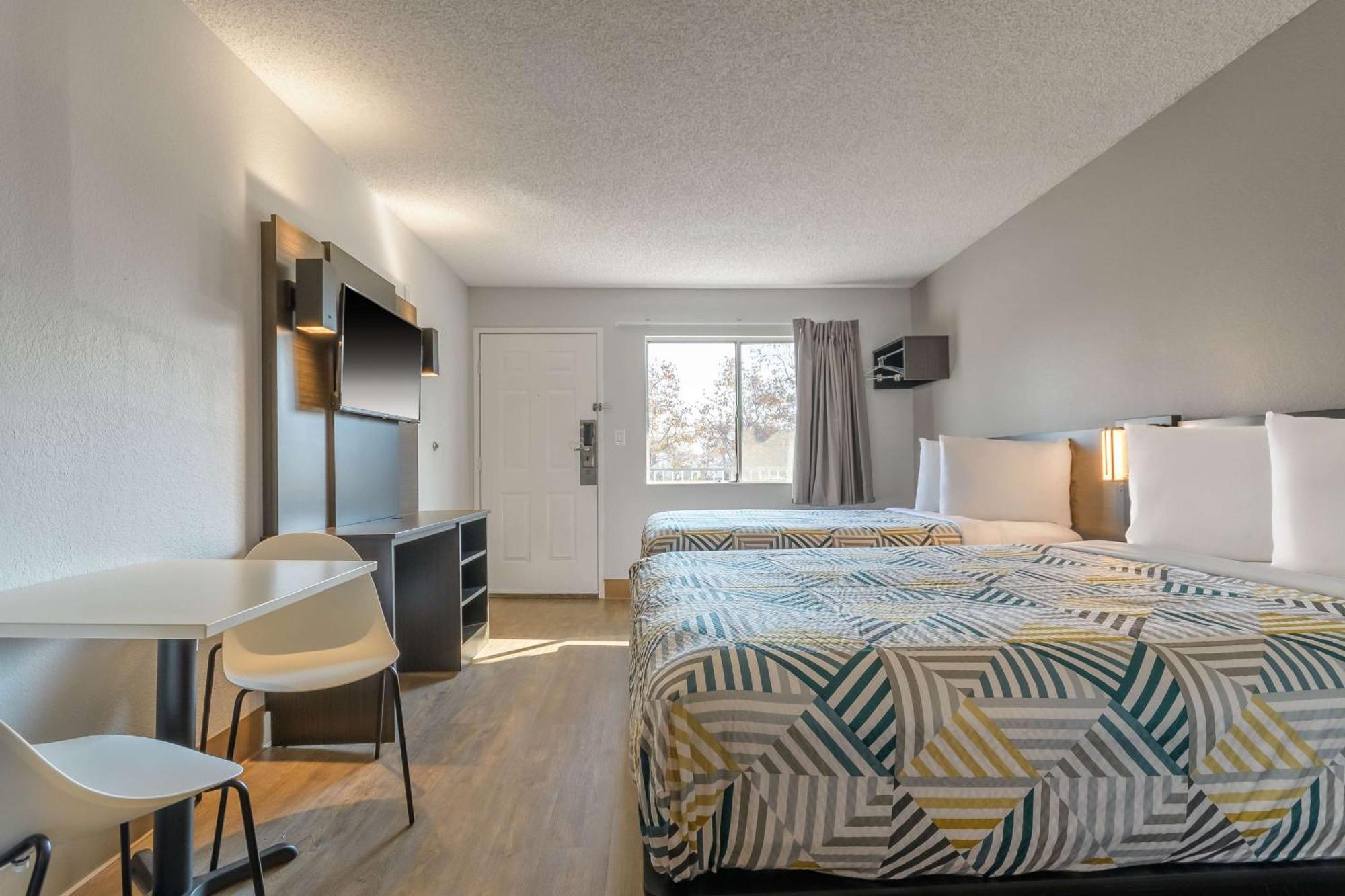 Motel 6 Hayward, Ca- Silicon Valley Gateway Екстериор снимка