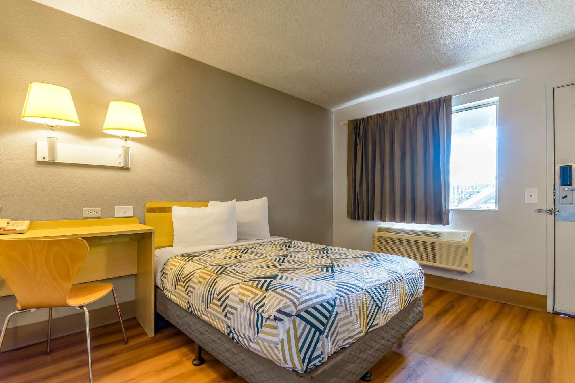 Motel 6 Hayward, Ca- Silicon Valley Gateway Екстериор снимка