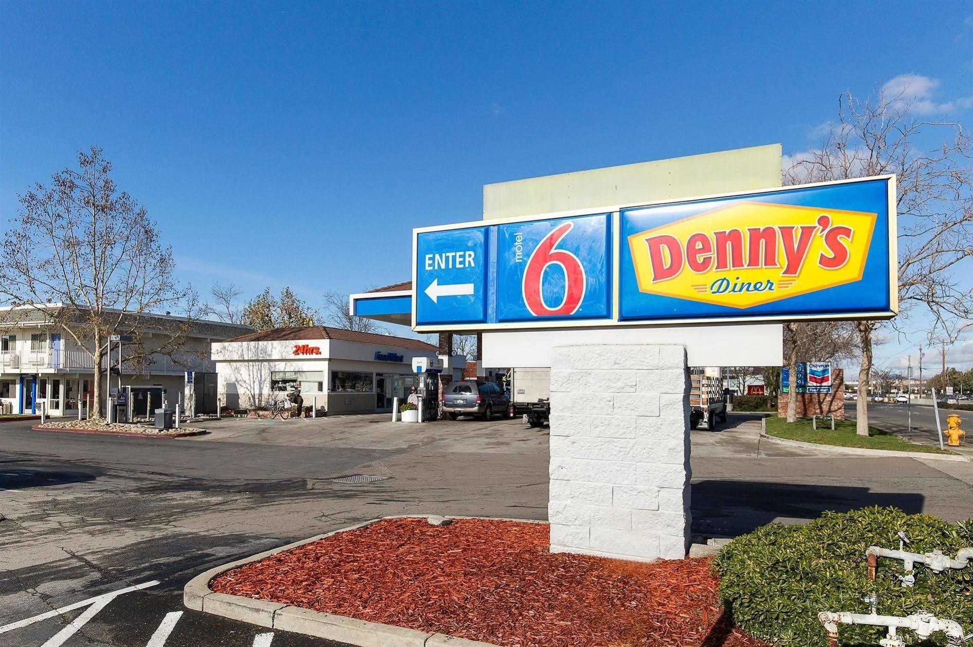 Motel 6 Hayward, Ca- Silicon Valley Gateway Екстериор снимка