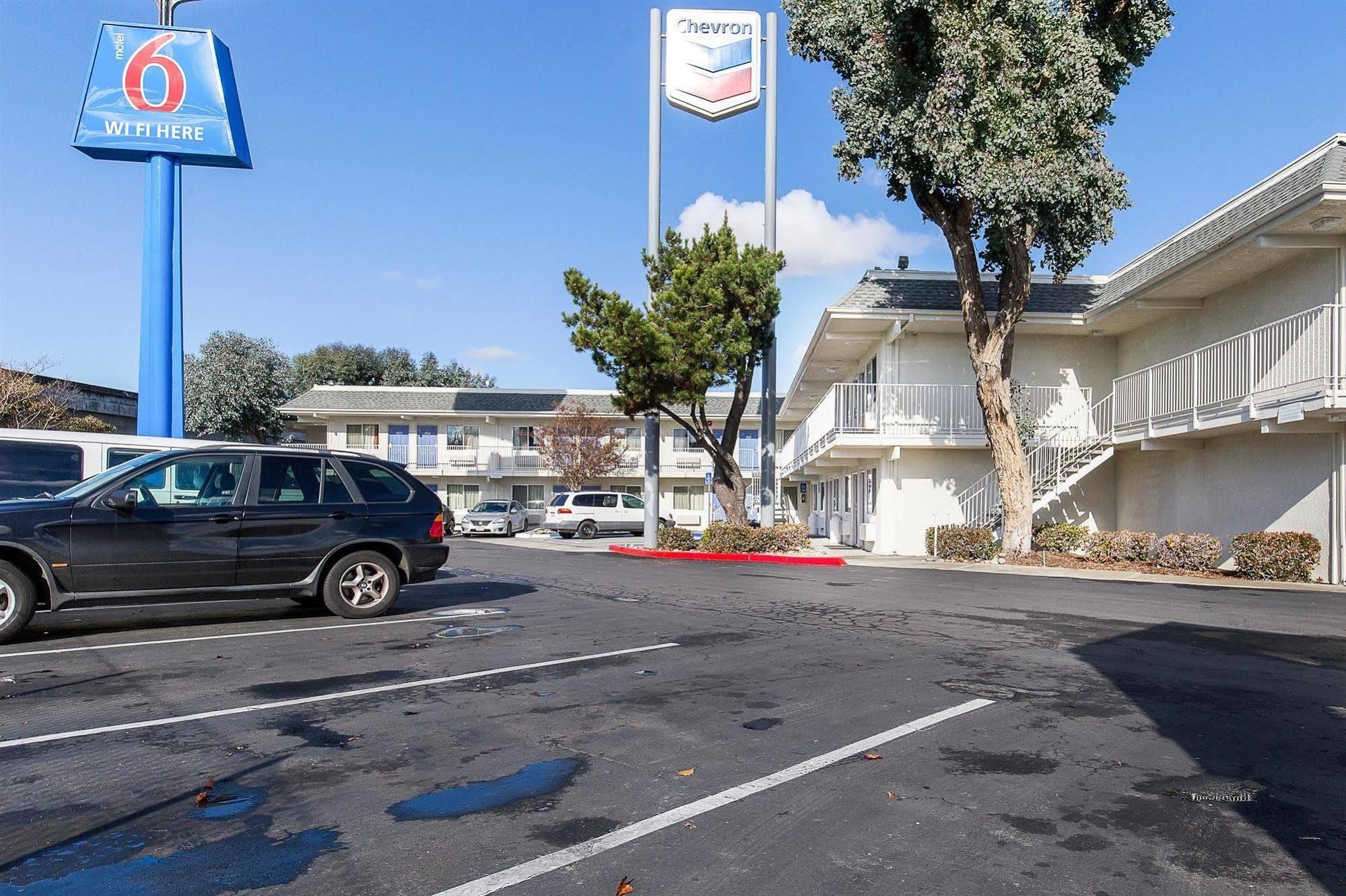 Motel 6 Hayward, Ca- Silicon Valley Gateway Екстериор снимка