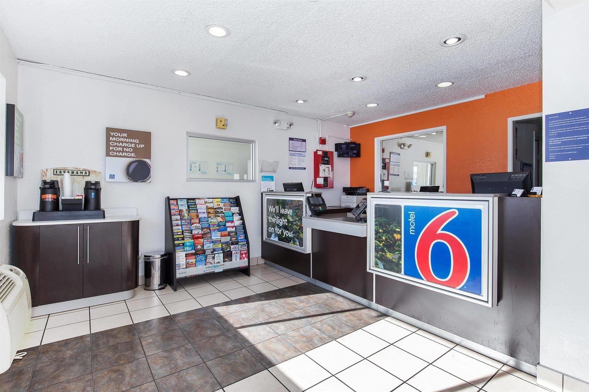 Motel 6 Hayward, Ca- Silicon Valley Gateway Екстериор снимка