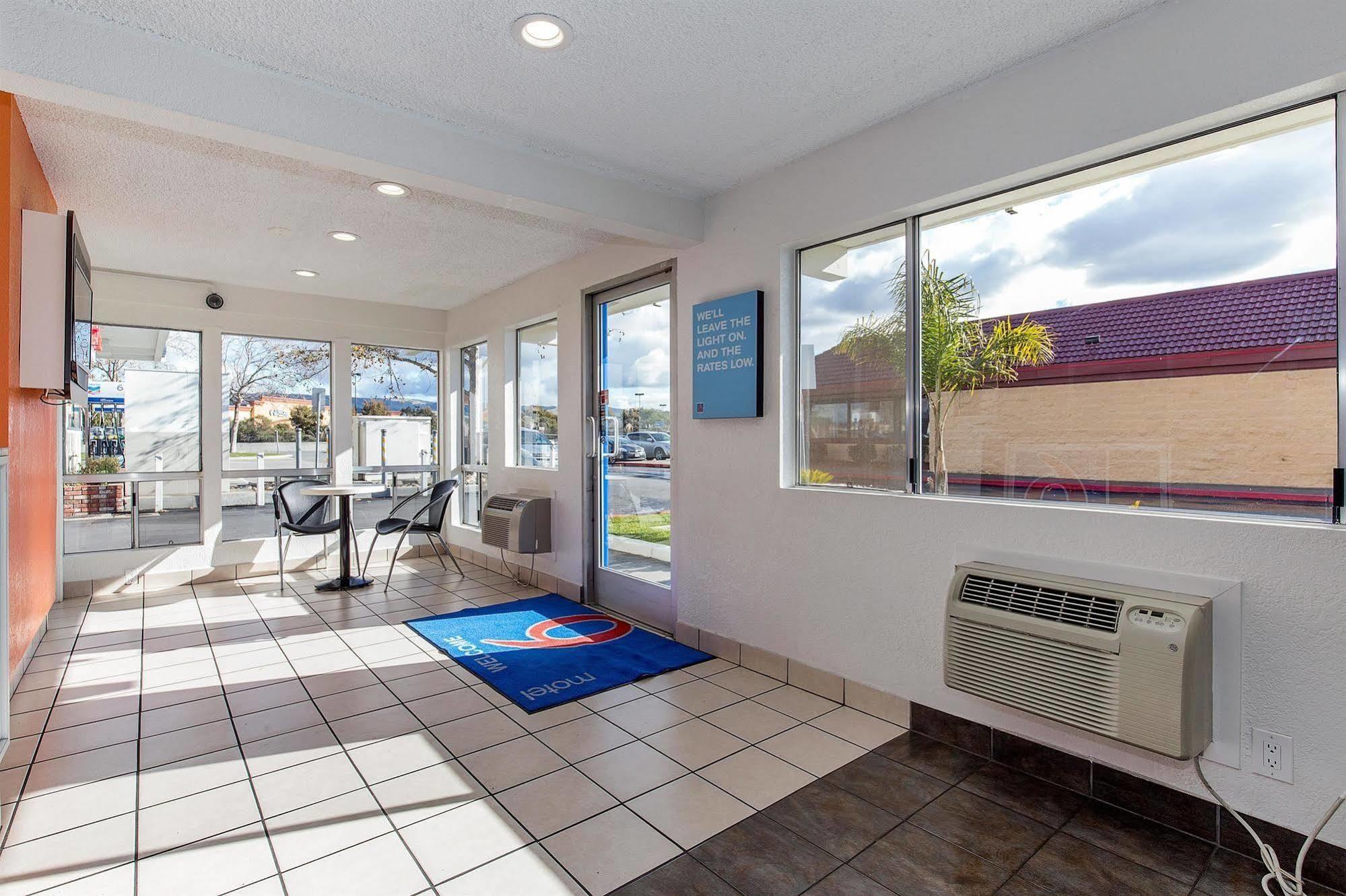 Motel 6 Hayward, Ca- Silicon Valley Gateway Екстериор снимка